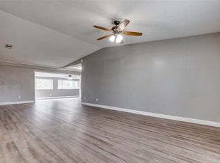 314 Meadowhill Dr, Garland, TX 75043