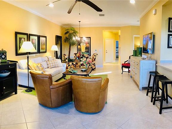 5th image of 12119 Toscana Way APT 101