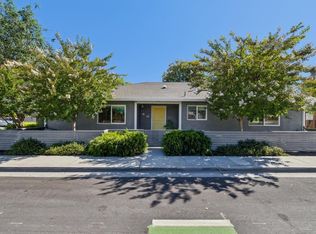 3131 Alameda De Las Pulgas, Menlo Park, CA 94025