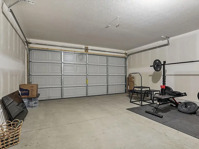 111 Coyote Willow Dr — Photo 23