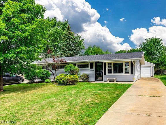 2nd image of 9095 Coventry Dr