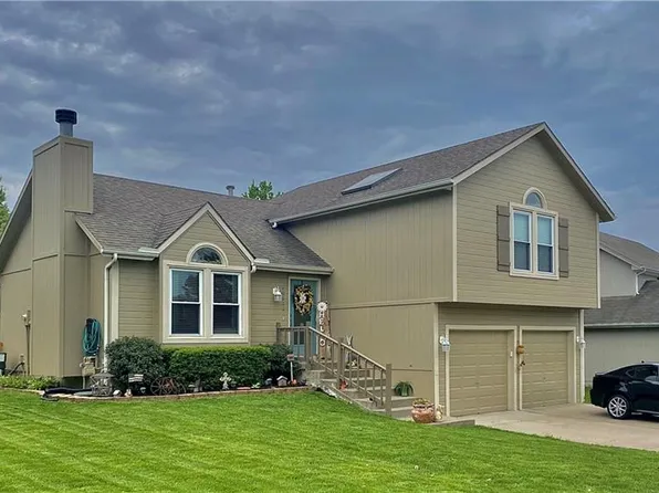 10919 N Hunter Ave, Kansas City, MO 64151