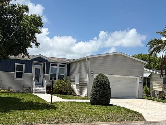 2nd image of 1056 W Lakeview Dr #1056