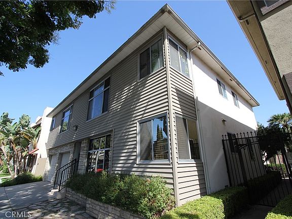 5th image of 1831 E Appleton St
