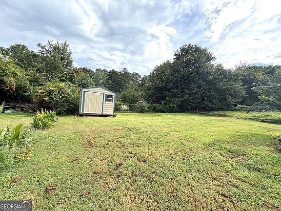 5th image of 955 Pinecrest Dr