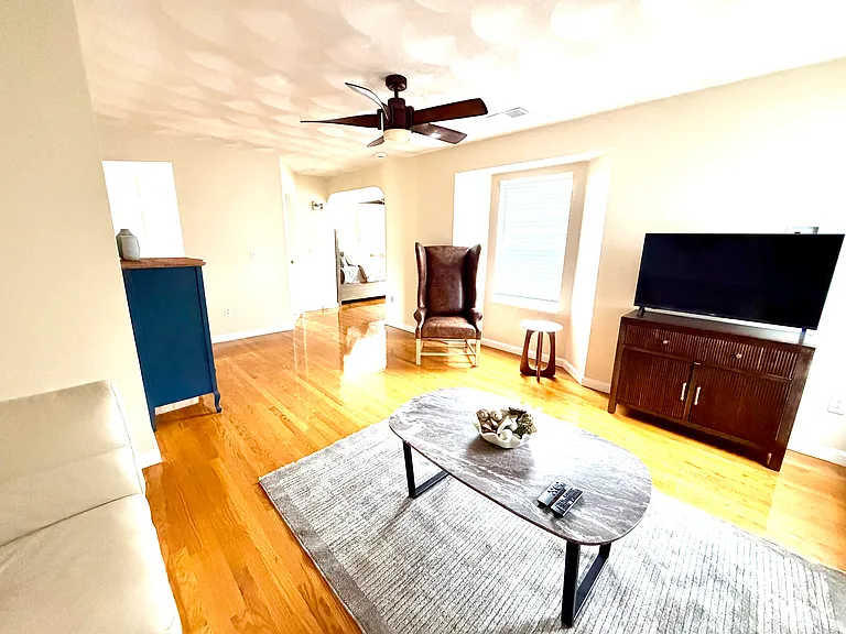 Primary Bedroom Sitting Area