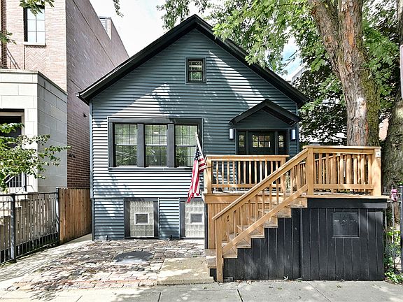 2nd image of 2932 N Lakewood Ave #1