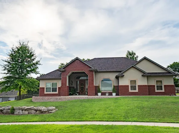1705 Ballentine Ln, Columbia, MO 65201