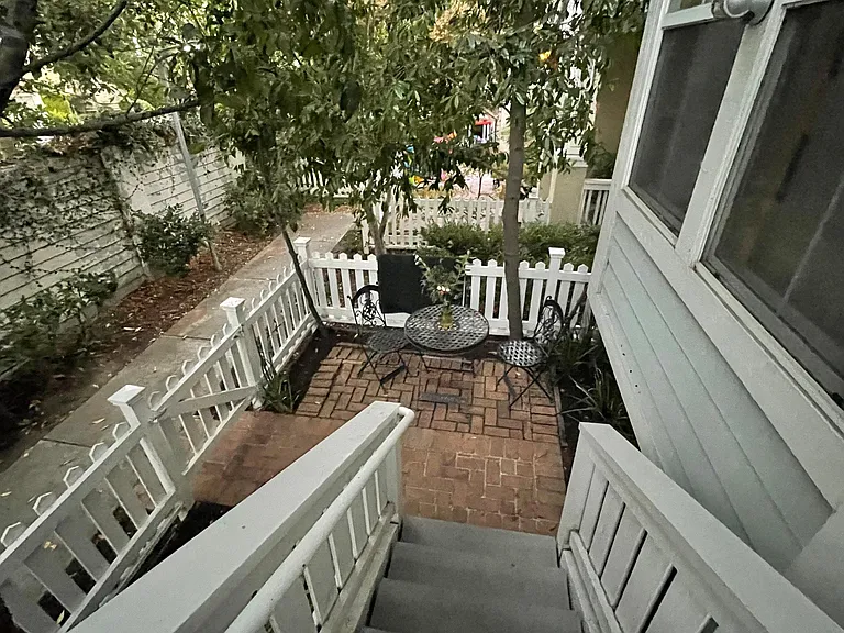 55 Waterford Ct — Photo 6