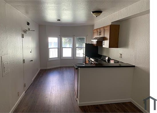 5th image of 611 Minna St APT 6