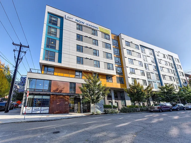 Building Exterior Street View