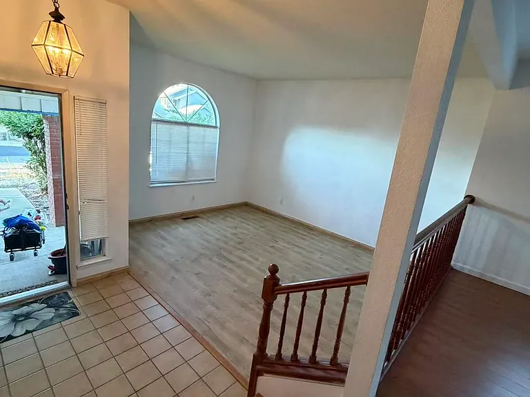 8324 Trimmer Way — Photo 4