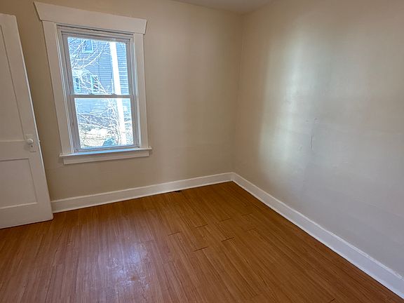 3rd image of 16 Fuller St #1