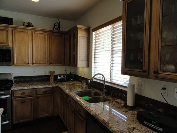 5th image of 1433 Wild Olive Rd