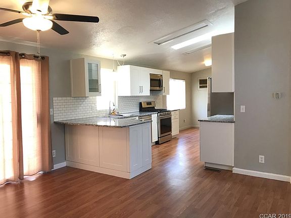 5th image of 2395 Heney Ln