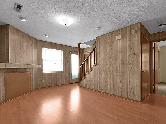 5th image of 312 E 17th Ave #312