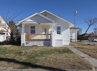2031 Murphy Ave, Joplin, MO 64804