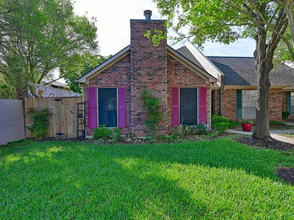 1514 Bennett St, Bryan, TX 77802