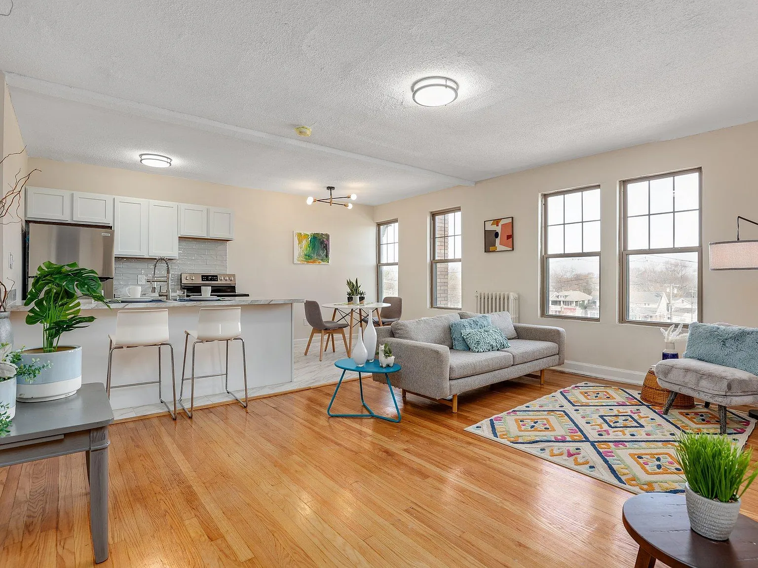 1 bed, 850 sqft, $1,095 — Photo 1