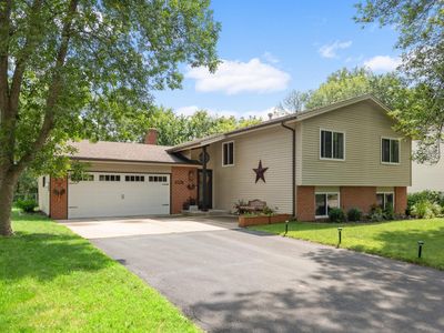 8920 Darnel Rd, Eden Prairie, MN, 55347