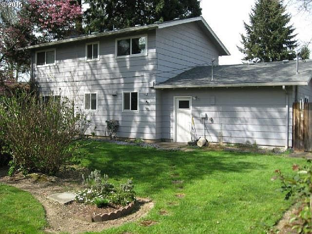 2nd image of 376 E Rosewood Ave