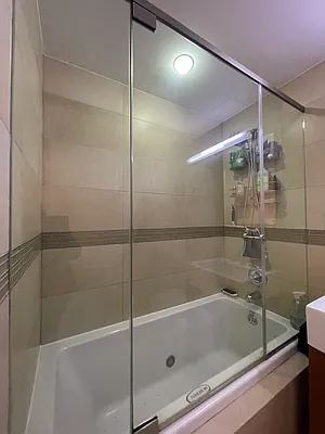 Rented by Compass | media 27