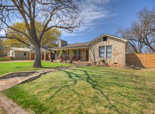 606 Bell St, Fredericksburg, TX 78624
