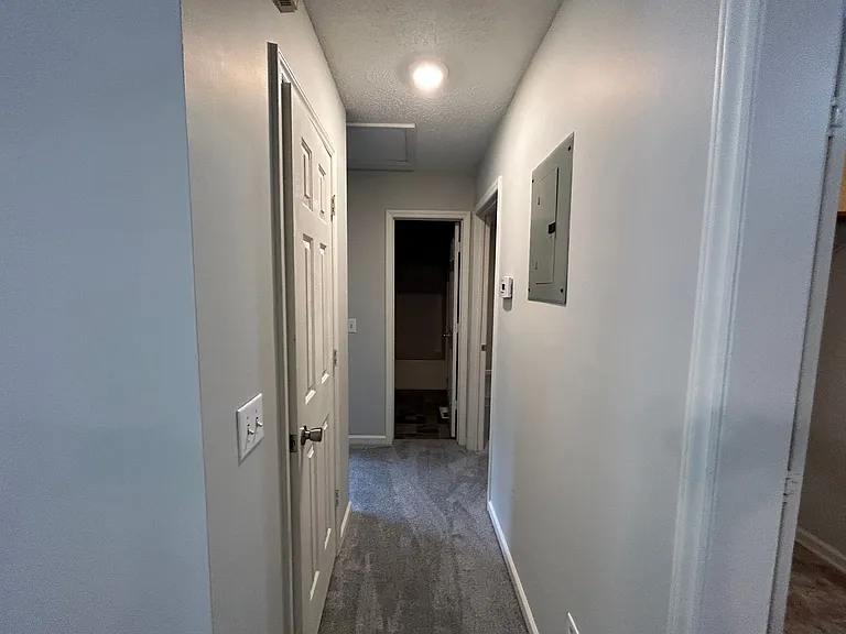 308 Poplar St — Photo 13