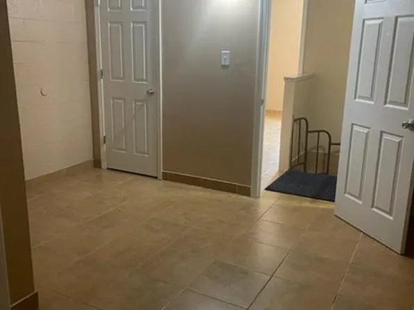12848 State Route 21 APT 5, De Soto, MO 63020