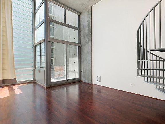 4th image of 855 Folsom St APT 319