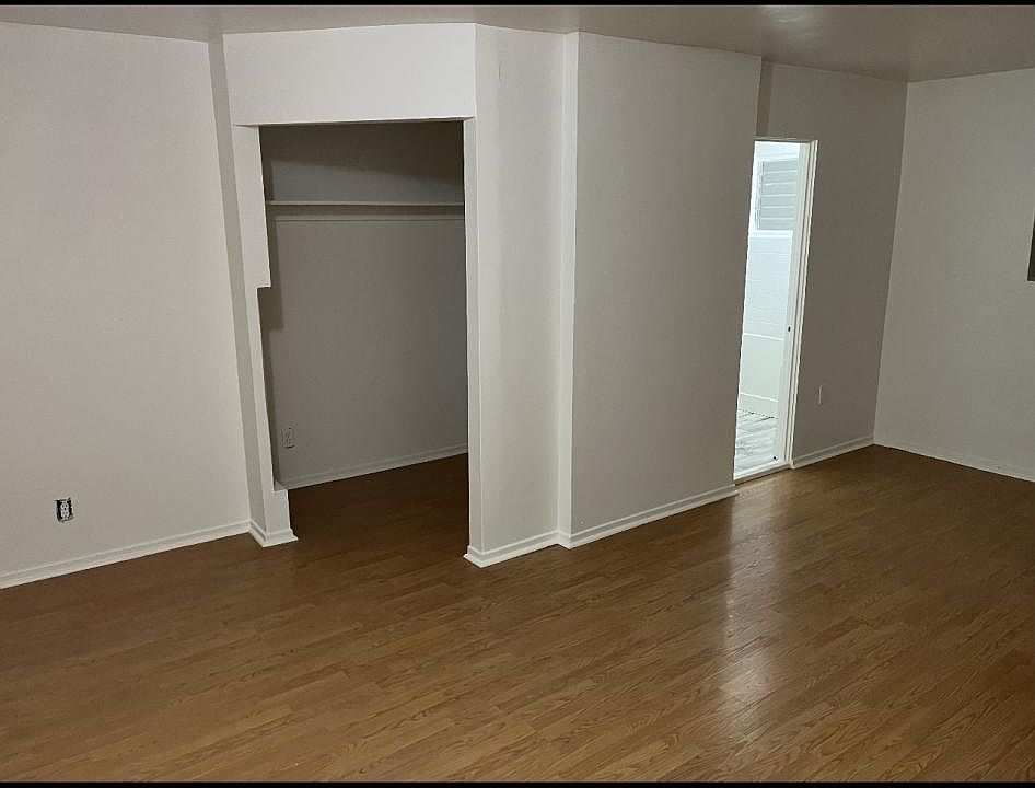 1st image of 1915 Chino St APT A