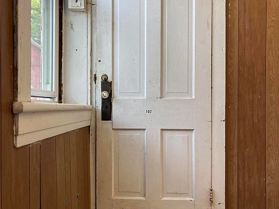 2nd image of 680 White Hall Rd #102