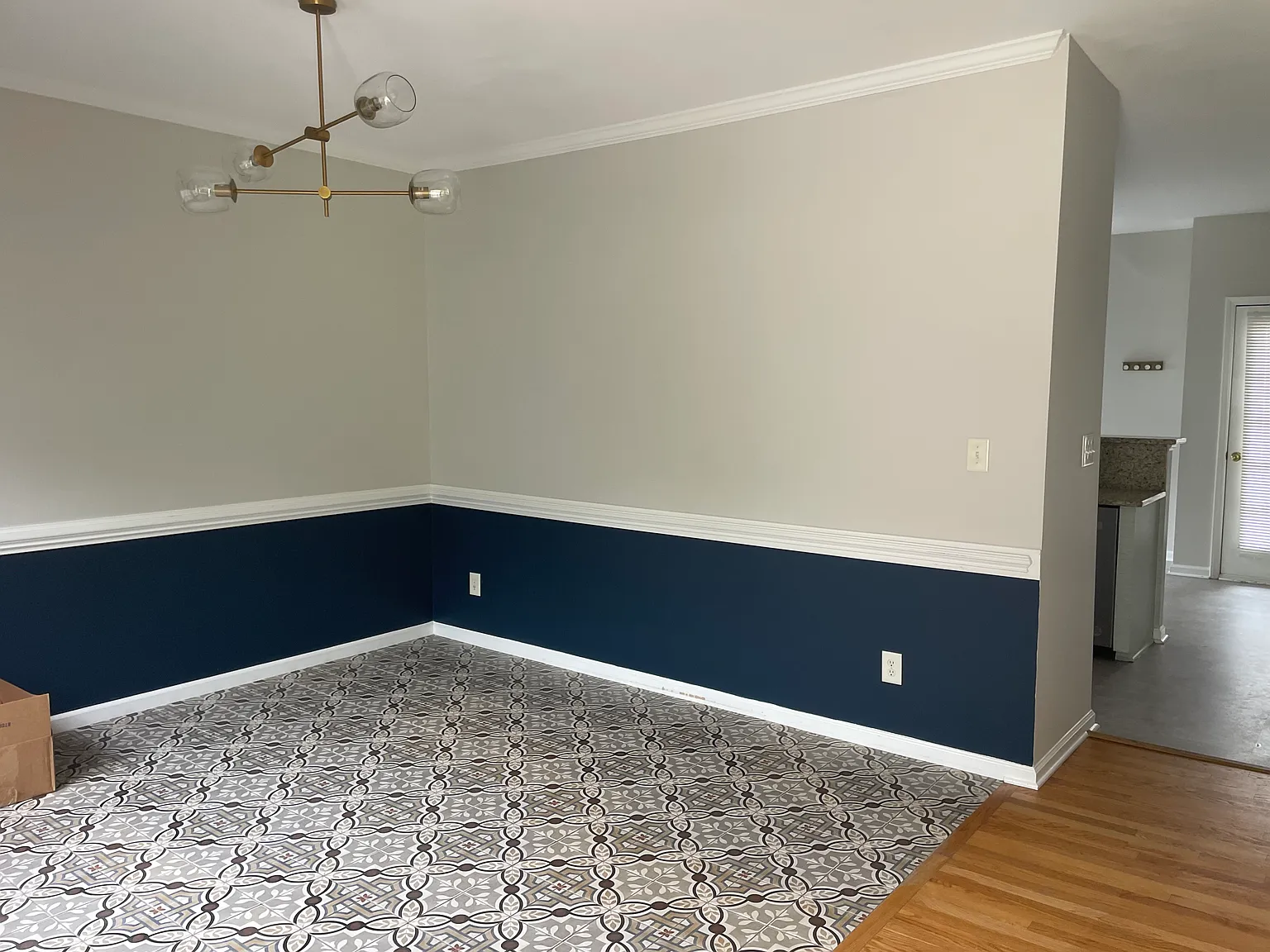 4 bed, 1897 sqft, $2,400 — Photo 2