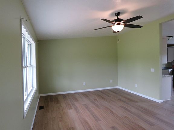 3rd image of 69794 County Road 29