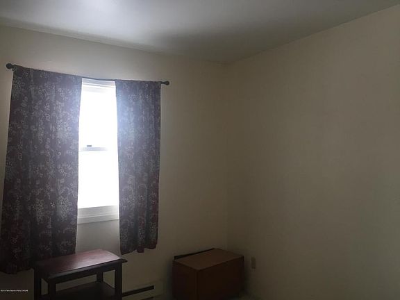 5th image of 436 Jade St