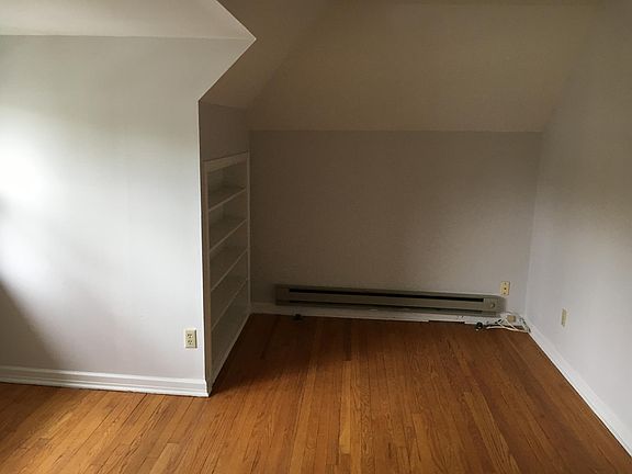 3rd image of 20 Cuyler Ave APT 4