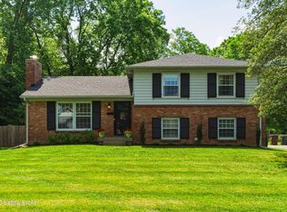 402 Leyton Ave, Lyndon, KY 40222