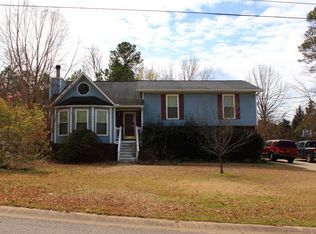 1205 Elm Dr, Alabaster, AL 35007