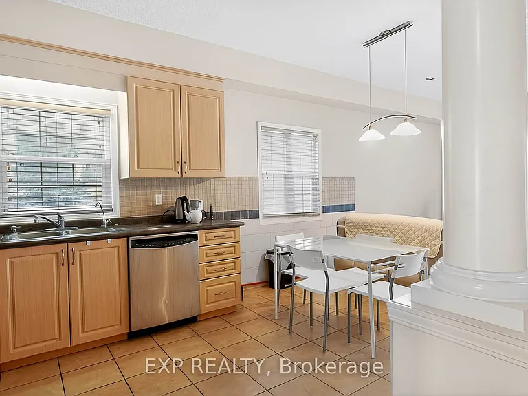 600 Winterberry Ave — Photo 6