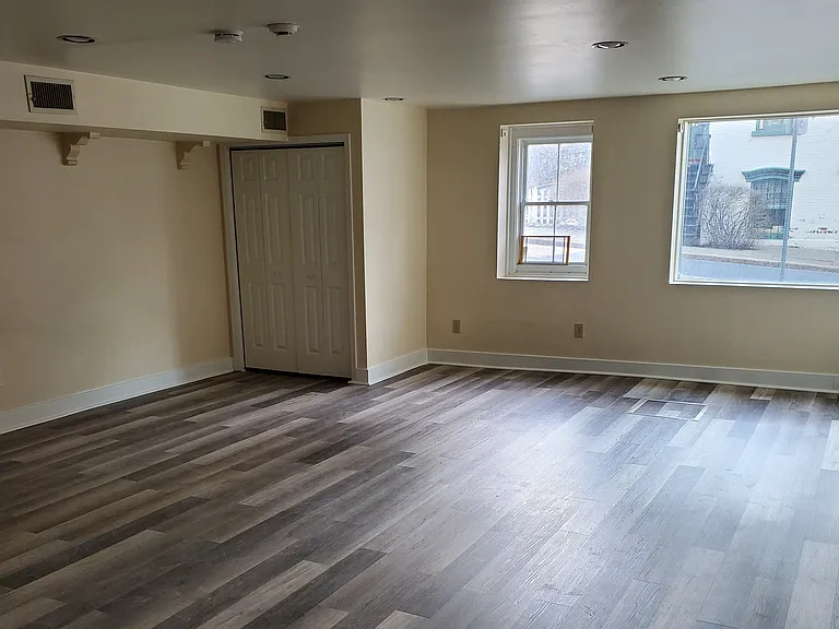 109 Philip St #26 — Photo 6