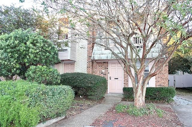 1st image of 2421-23 Caswell Ln