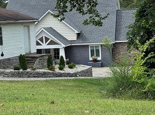 297 Lakeshore Rd, Gilbertsville, KY 42044