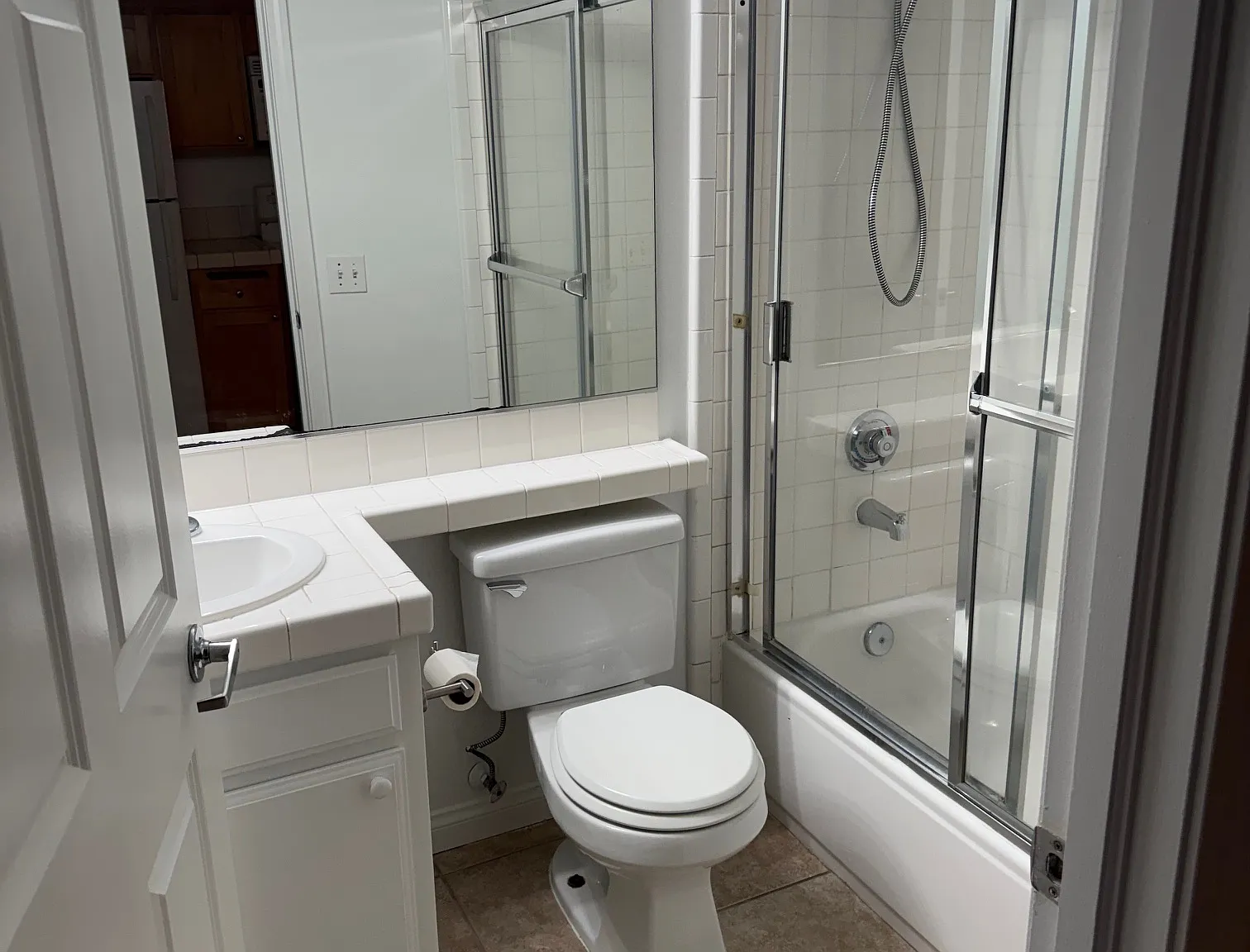 1 bed, 500 sqft, $1,895 — Photo 2