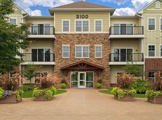 Highland Shores Apartments, Chaska, MN 55318