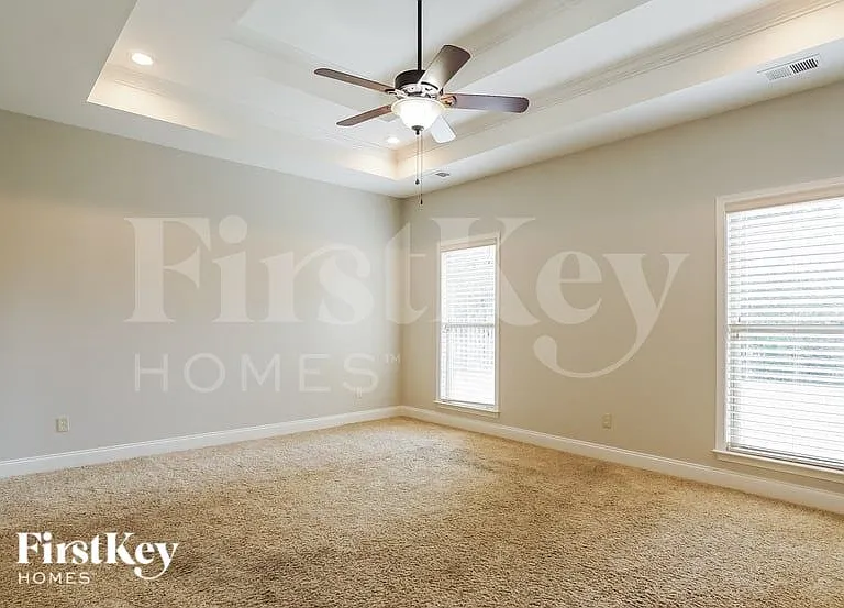 606 Park Lake Cir — Photo 9