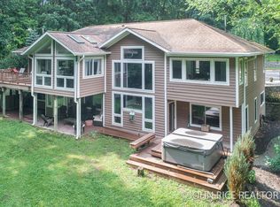 7700 Sun Quest Rdg NE, Ada, MI 49301