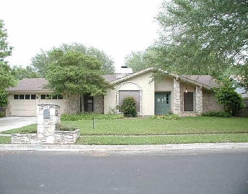 1st image of 5811 ROYAL HAVEN DR