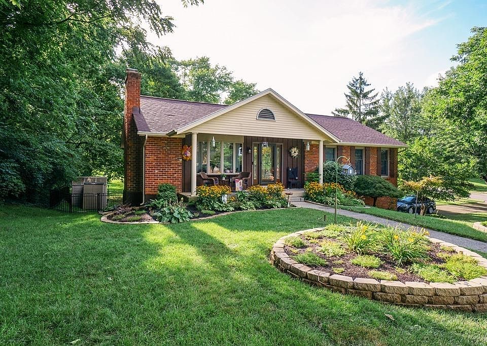 1st image of 5795 Red Oak Dr