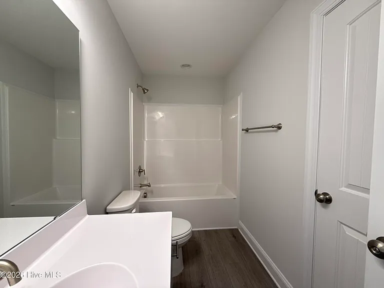 1019 Croaker Ct — Photo 17