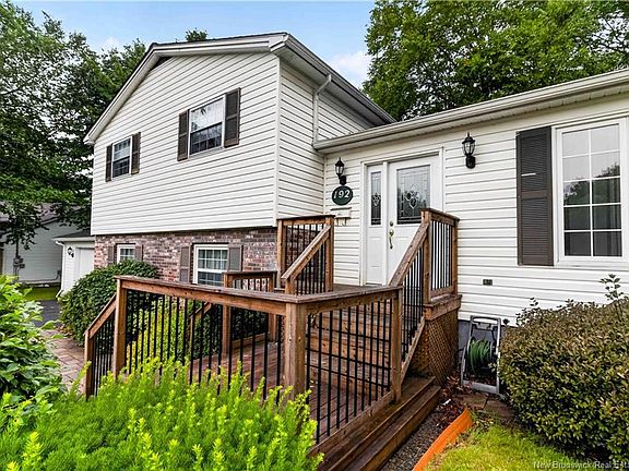 2nd image of 192 Springwater Ln